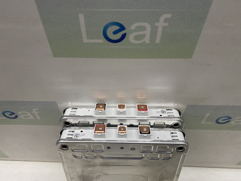 Ячейки банки від акумулятора батареї до Nissan Leaf Ніссан Ліф