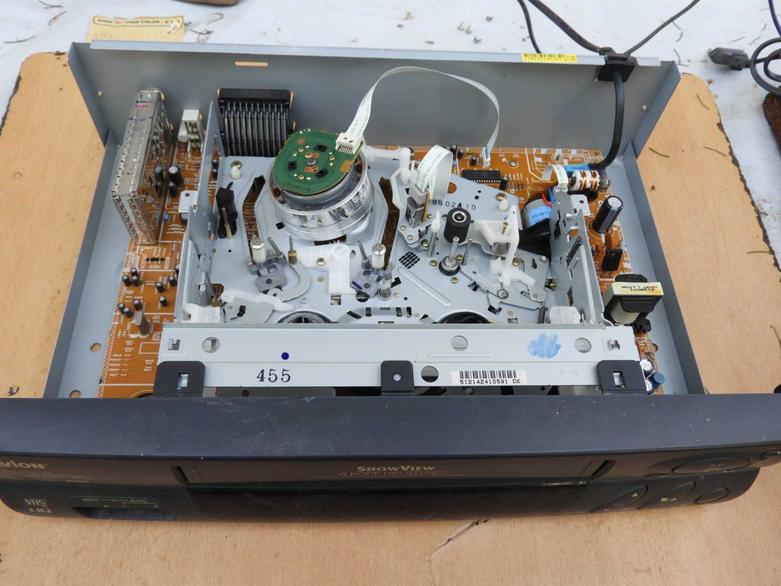 Magnetowid Tevion MD 9096 niesprawny