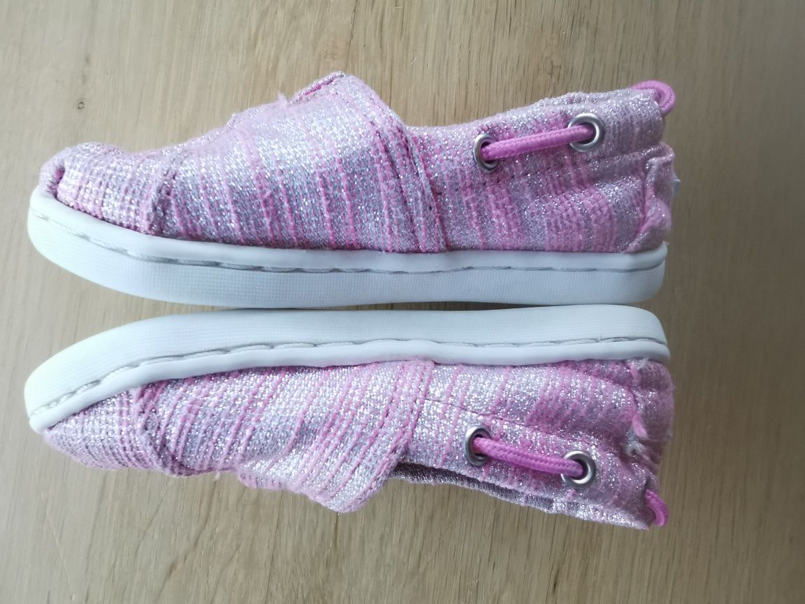 trampki firmy toms rozmiar 22