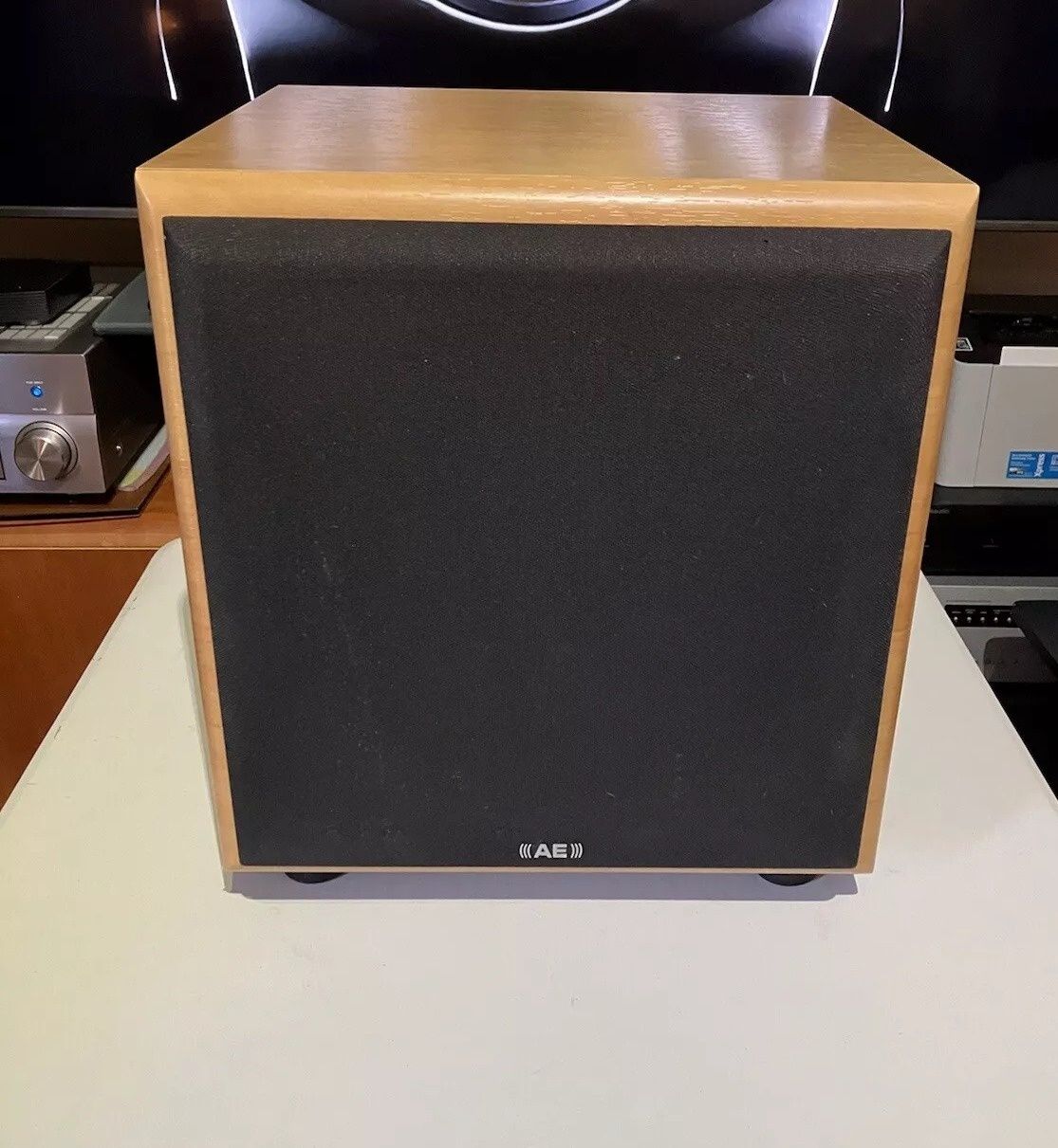 audiofilski subwoofer Acoustic Energy AEGIS NEO Sub