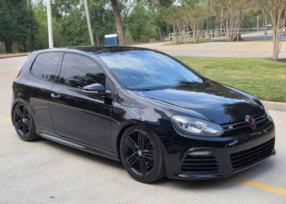 Volkswagen Golf R      2013