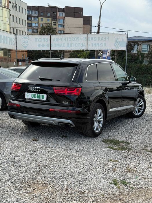 Продам Audi Q7 2017 рік можлива розстрочка,кредит!
