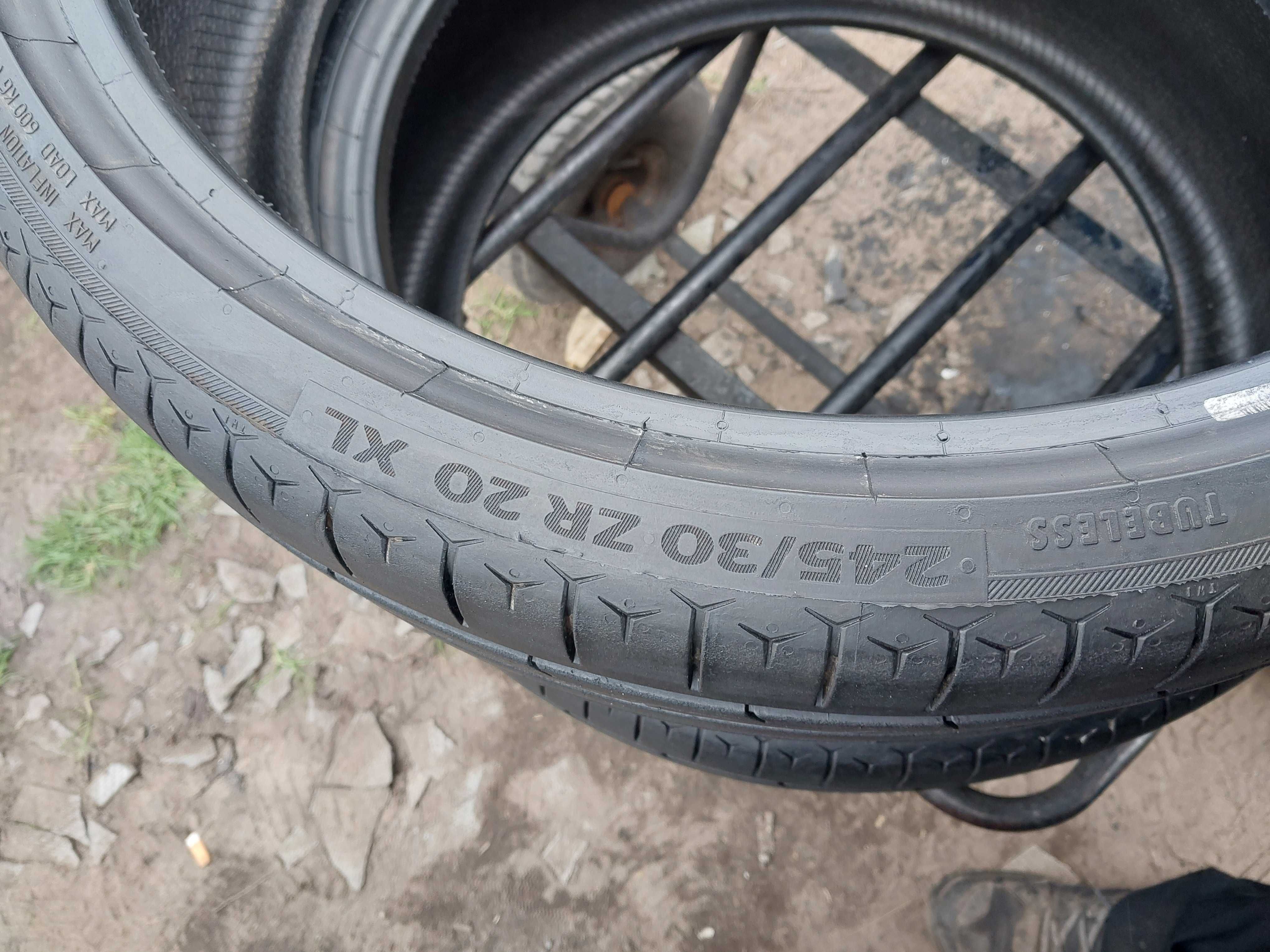 Opony letnie 245.30.20 Continental w bardzo dobrym stanie