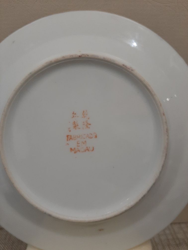 Prato de Macau pintado à mão