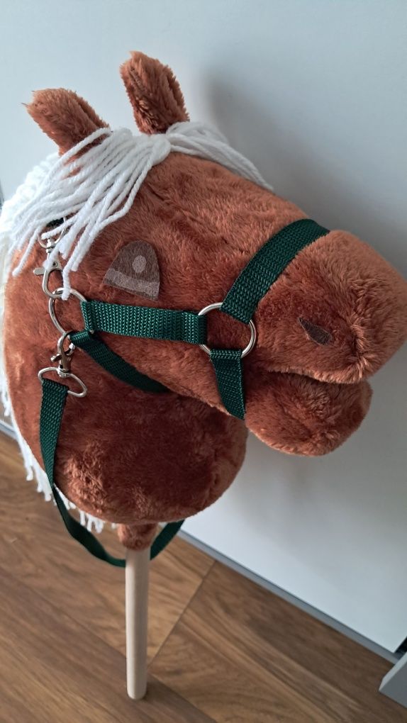 Hobby horse konik na kiju ogłowie wodze