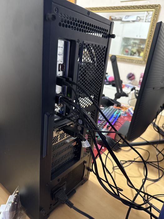 Ігровий компьютер: RTX 4070 12gb + AMD Ryzen 5 7600X