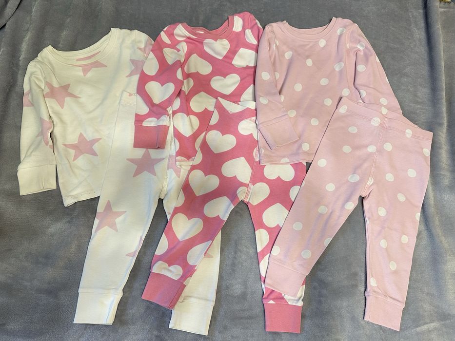 Продам набір з 3 дитячих піжамок Next на 12-18 міс (86 розмір).