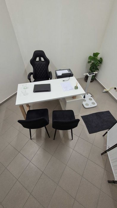 Meble biurowe biurko fotel gamingowy krzesła