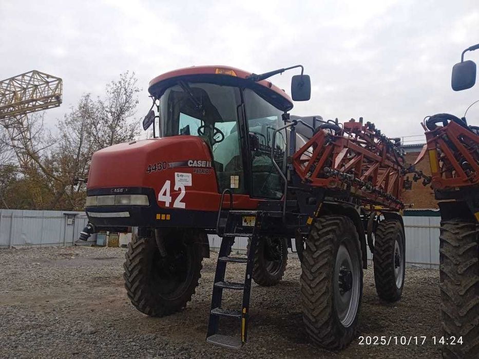 самохідний оприскувач Case IH SPX Patriot 4430