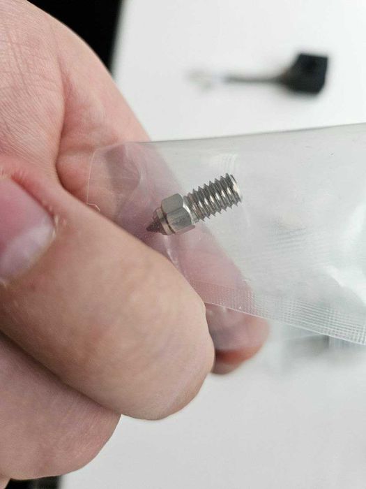 Хотенд Ender V3 SE: титановий біметалевий термобар'єр, набір