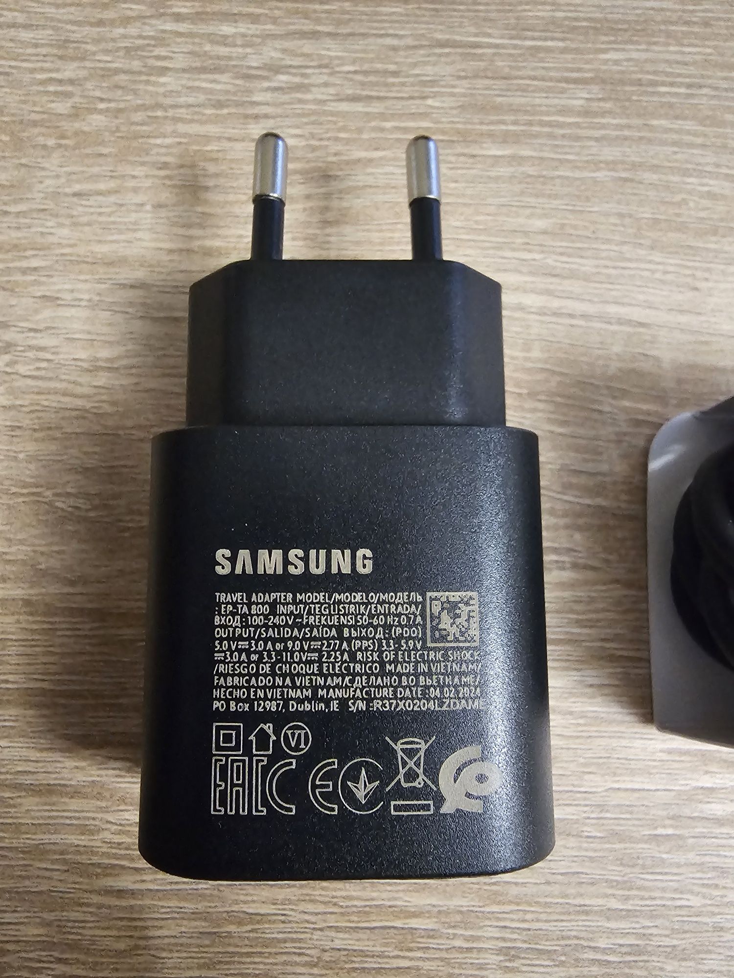 Зарядка Samsung 25w с кабелем.