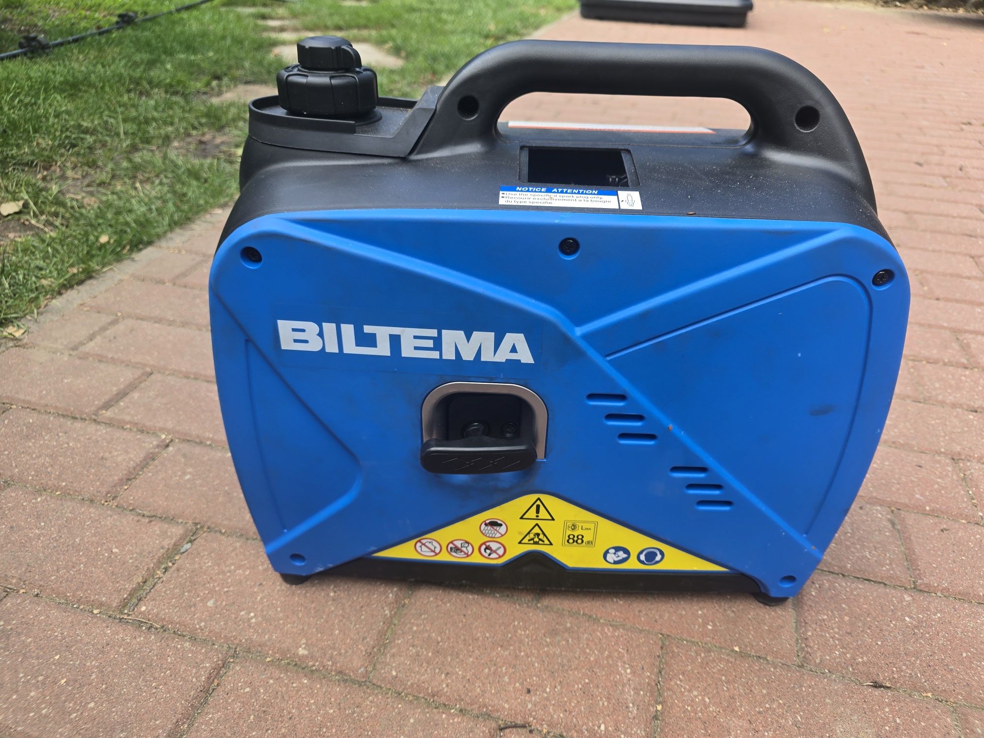 Agregat prądotwórczy Biltema 1.1kW DG1250is