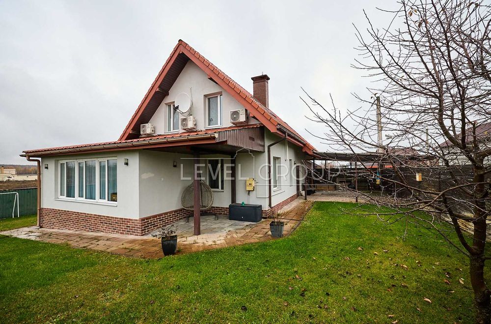 Будинок 4-к Ділянка 5 сот с.Крячки, Васильківський р-н, Новий ремонт