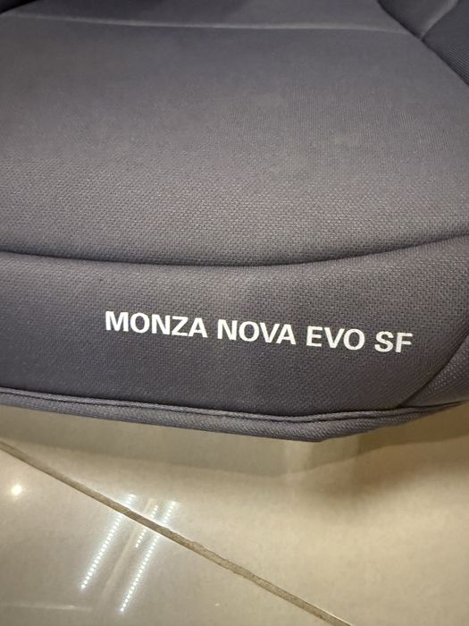 Fotelik  Ricardo Monza Nova Evo SF