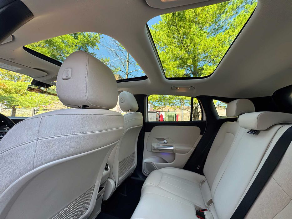 Mercedes-Benz GLA 250      2021