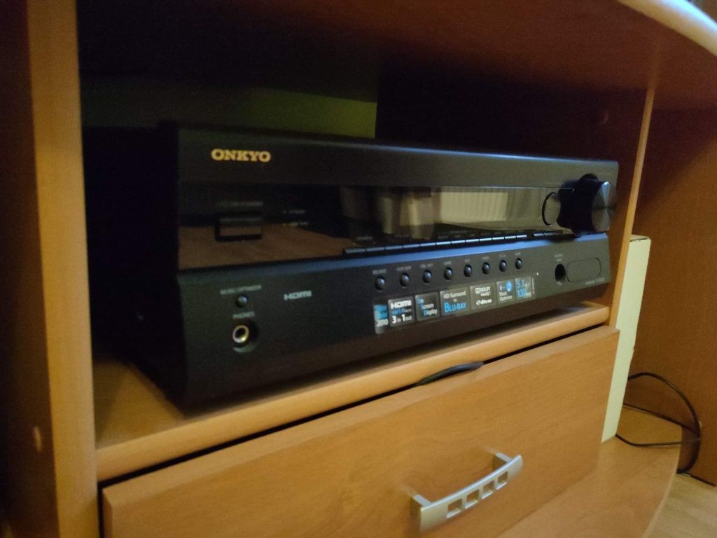 Zestaw kina domowego, firma Onkyo - m audio