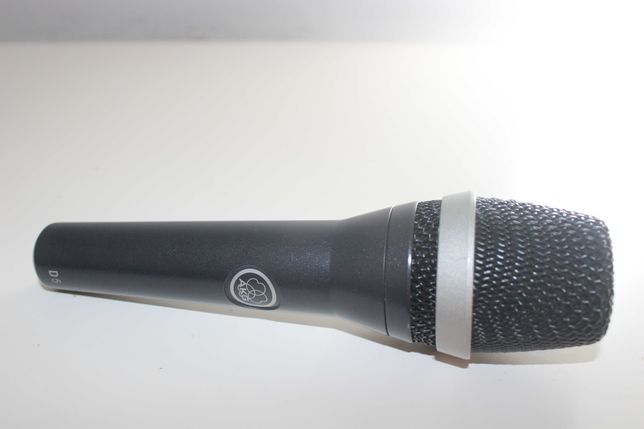 Microfone vocal dinâmico AKG D5 como novo