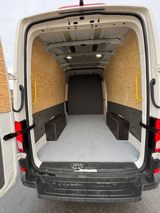 2b.rent - Wypożyczalnia busów VW Crafter Brygadówka 6 osób Automat
