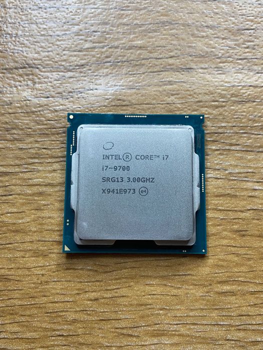 Процесор intel core i7 9700 8 ядер 4.7 Ггц частота интел 1151v2 идеал