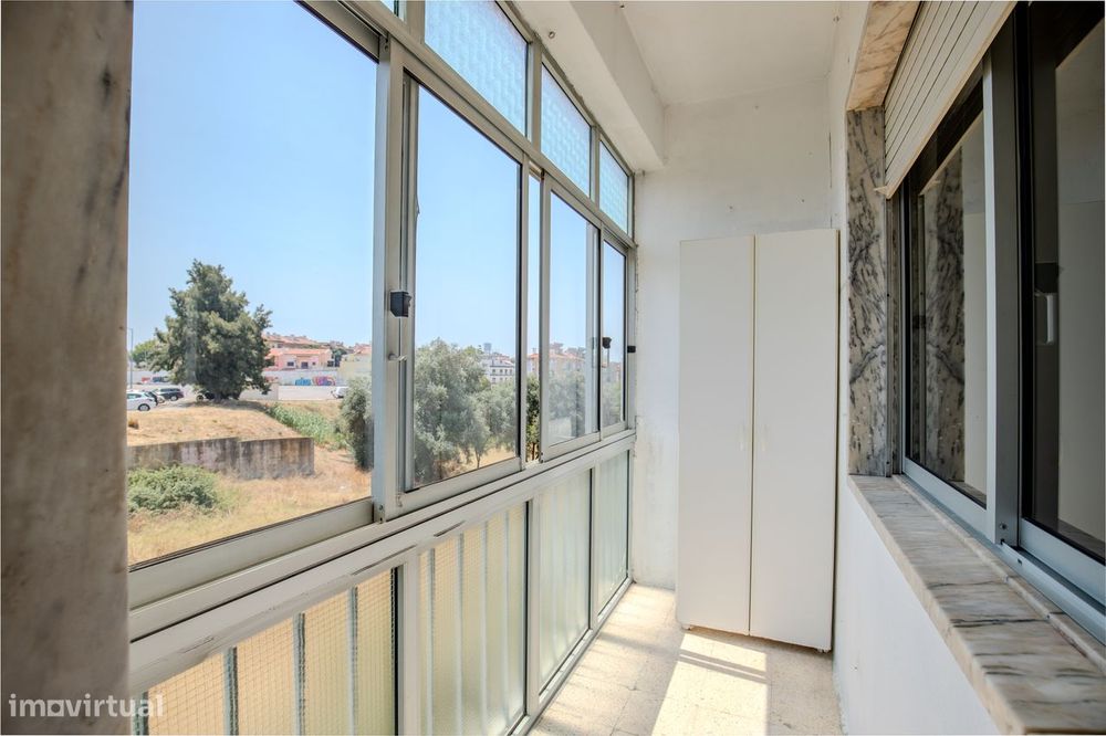 apartamento 2 assoalhadas na Torre da Marinha, Seixal