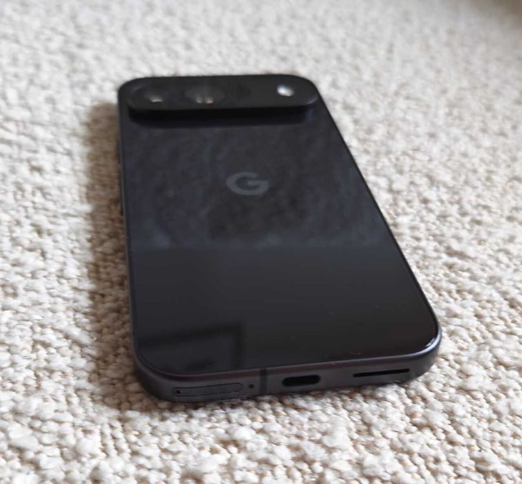 Google Pixel 9 komplet gwarancja do 03.2027