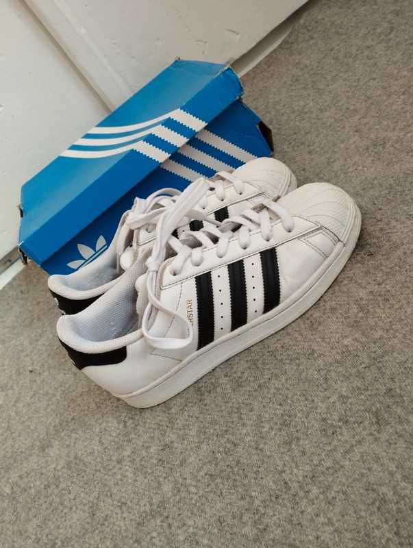 Białe buty sneakersy trampki adidasy skórzane Adidas Superstar J