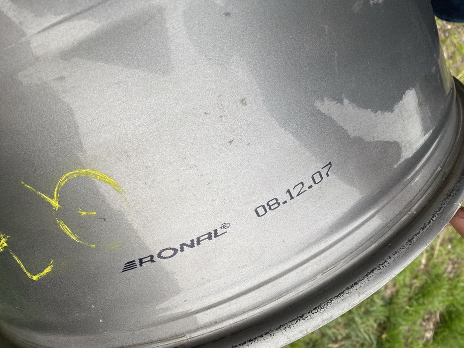 Диск колесный литой 20" 4L0601025M оригінал