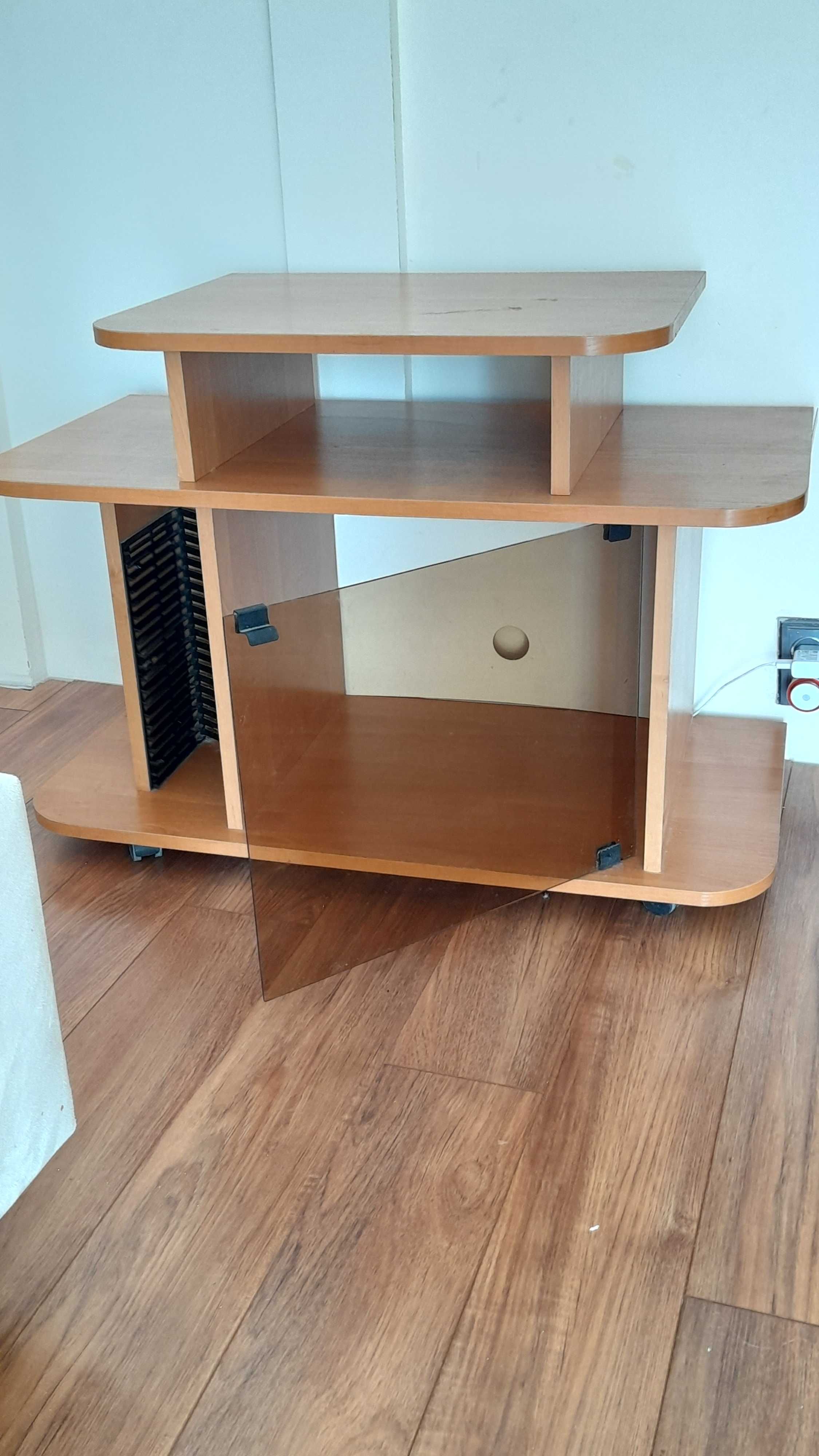 Szafka rtv pod telewizor