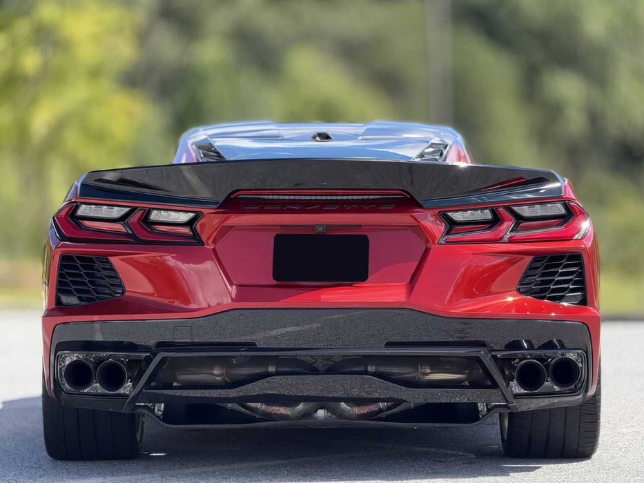 Chevrolet Corvette      2022