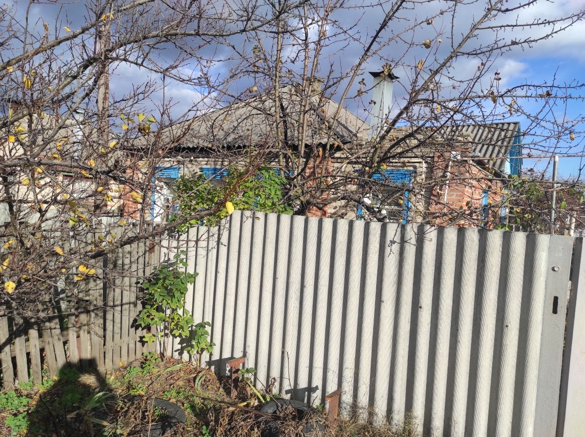 Продам будинок район поворотка