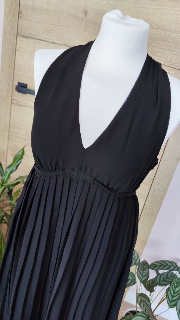 Sukienka czarna boho na szyję plisowana panieński H&M 36