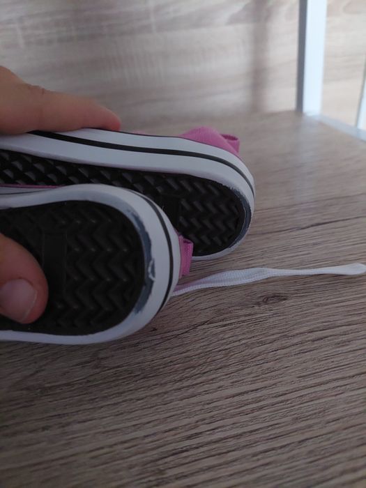 Trampki dziewczęce