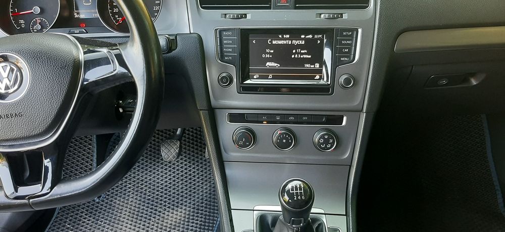 Гольф 7 2014року