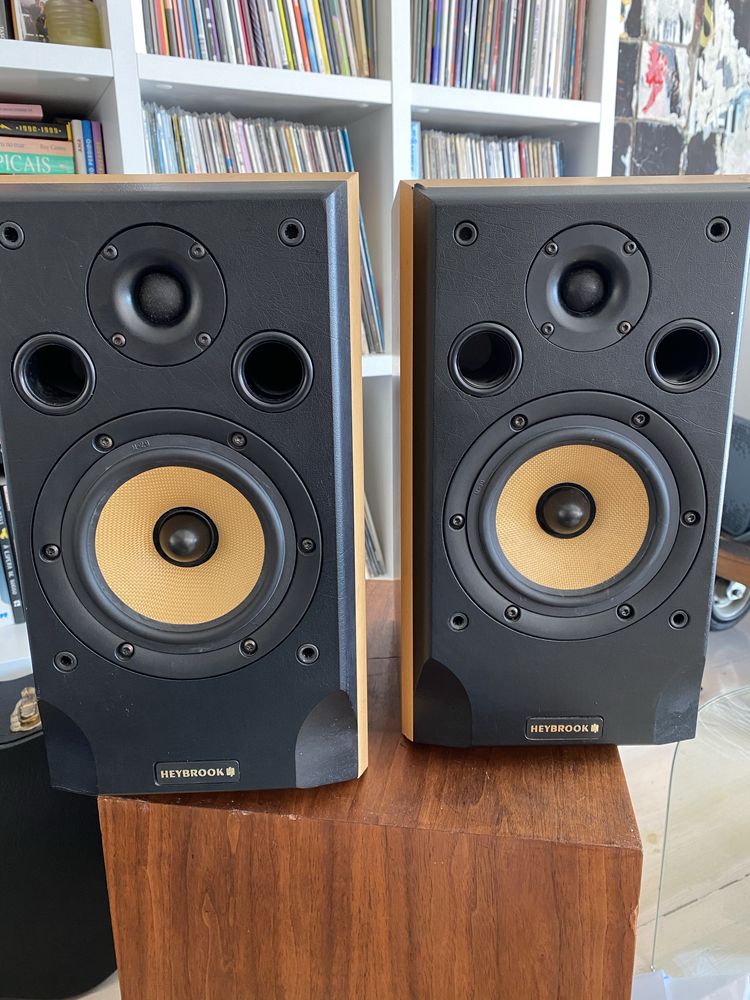 Colunas Monitor Heybrook HB1