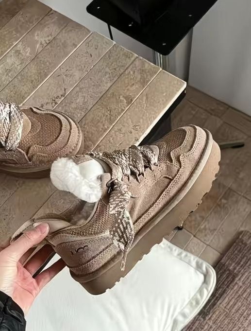 Кросівки жіночі UGG Lowmel Sneaker Chestnut