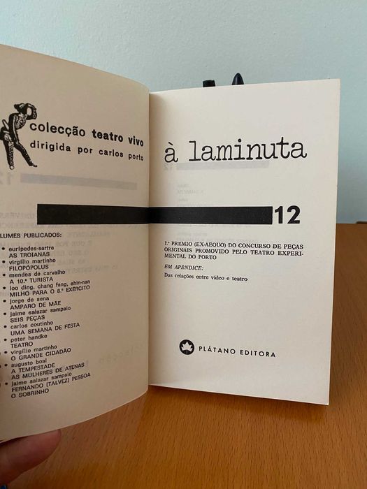 À Laminuta - Carlos Correia