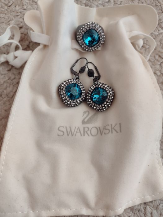 Комплект бижутерии от Swarovski