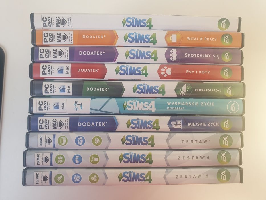Pudełka kolekcjonerskie z gry The Sims 4