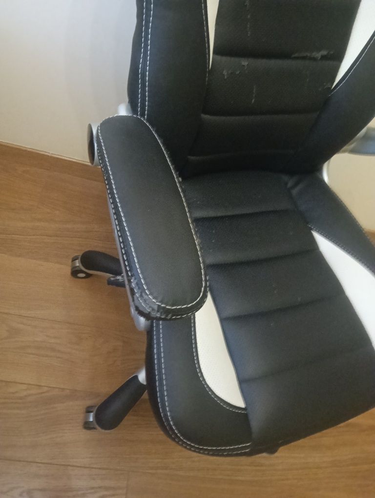 Krzesło/Fotel biurowy gamingowy