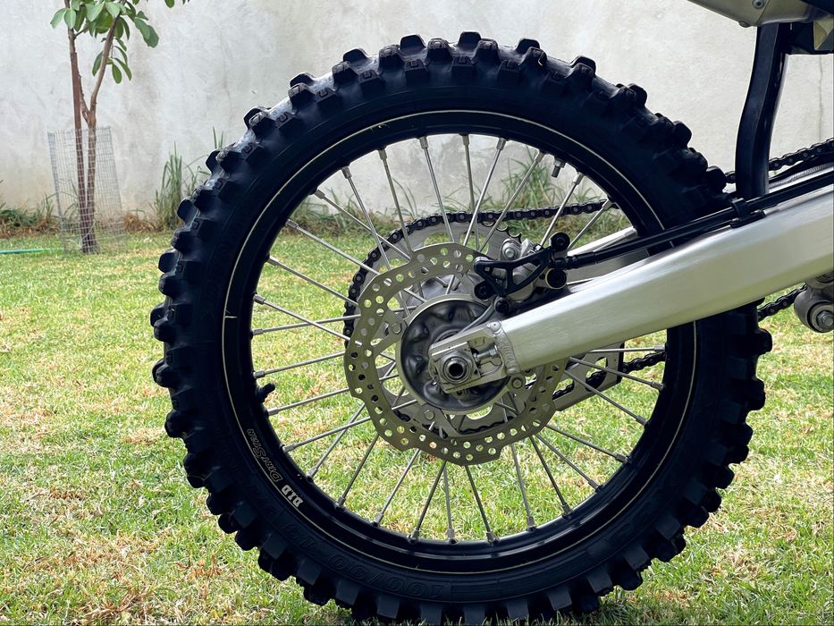 Honda CRF 250r - Em excelente estado