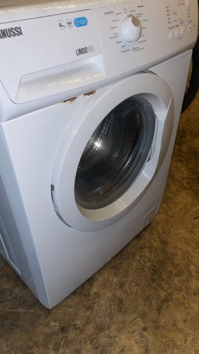 Стиральная машинка Zanussi