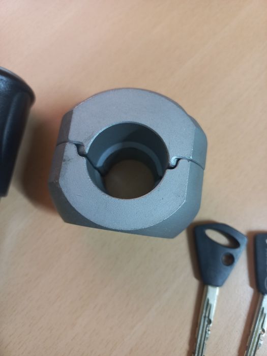 Протиугінний замок керма Гарант Флим Skoda octavia a5 fl