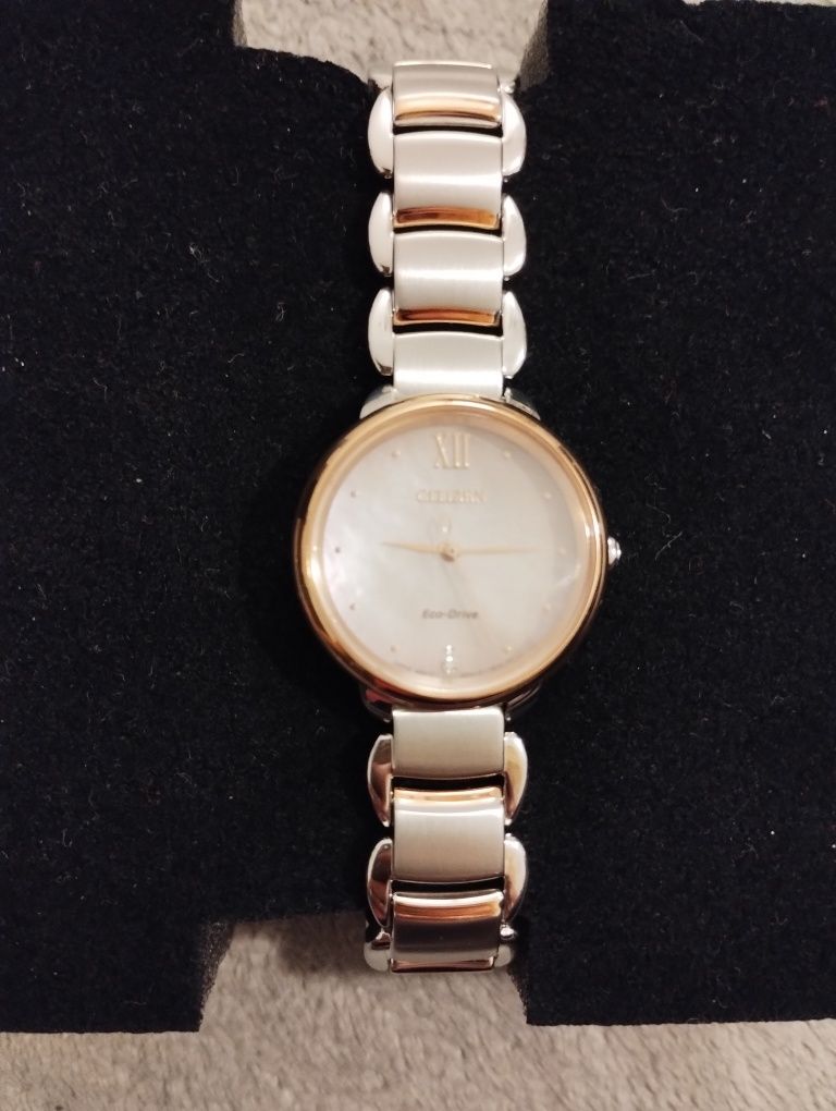 Zegarek damski Citizen EM0924-85Y