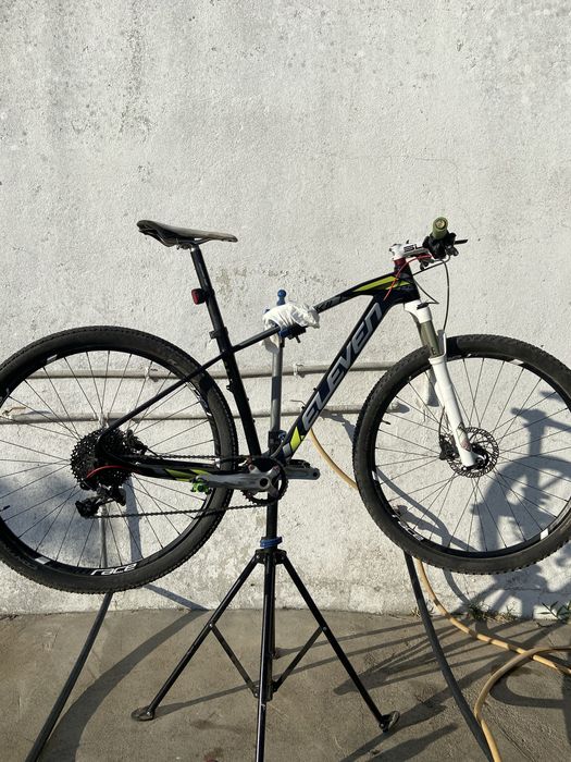 Vendo ou troco 29 carbono