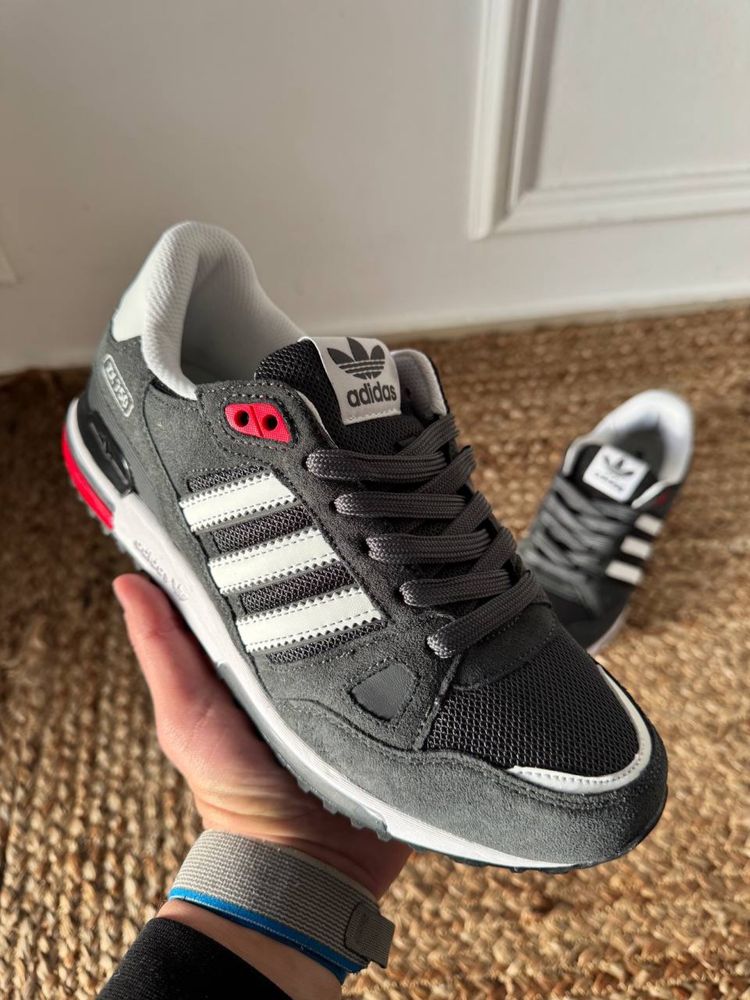 Кросівки чоловічі Adidas ZX 750 натуральна замша