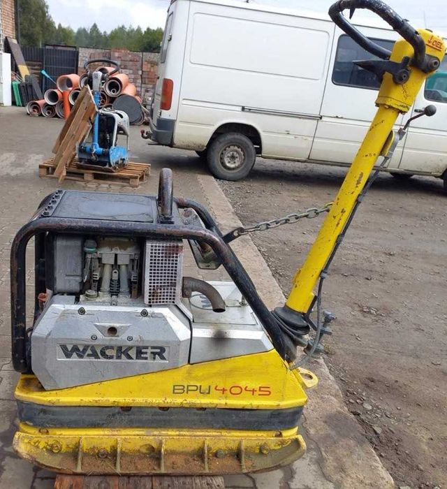Трамбовка віброплита WACKER NEUSON 4045 H