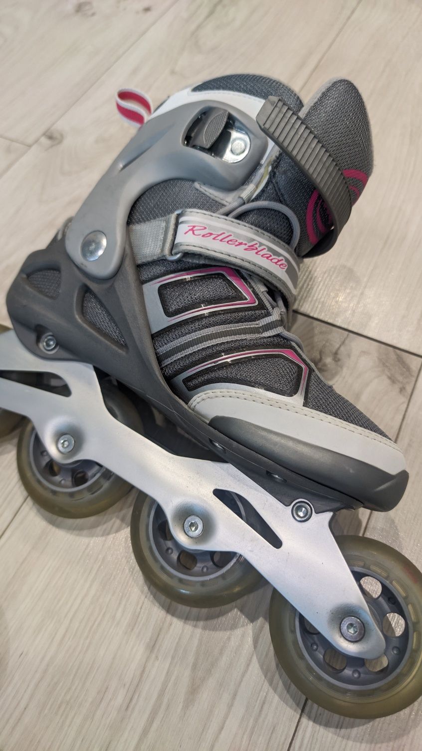 Rolki Rollerblade 38