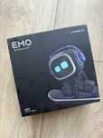 EMO AI Desktop Pet od living.ai robot
