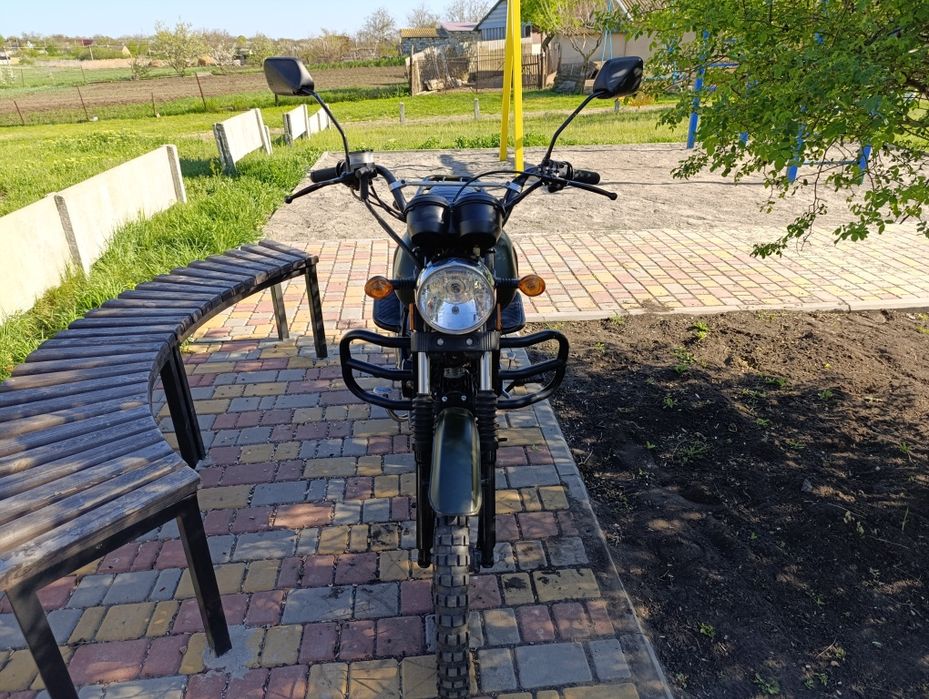 В продажі Colt Shenerai 125.