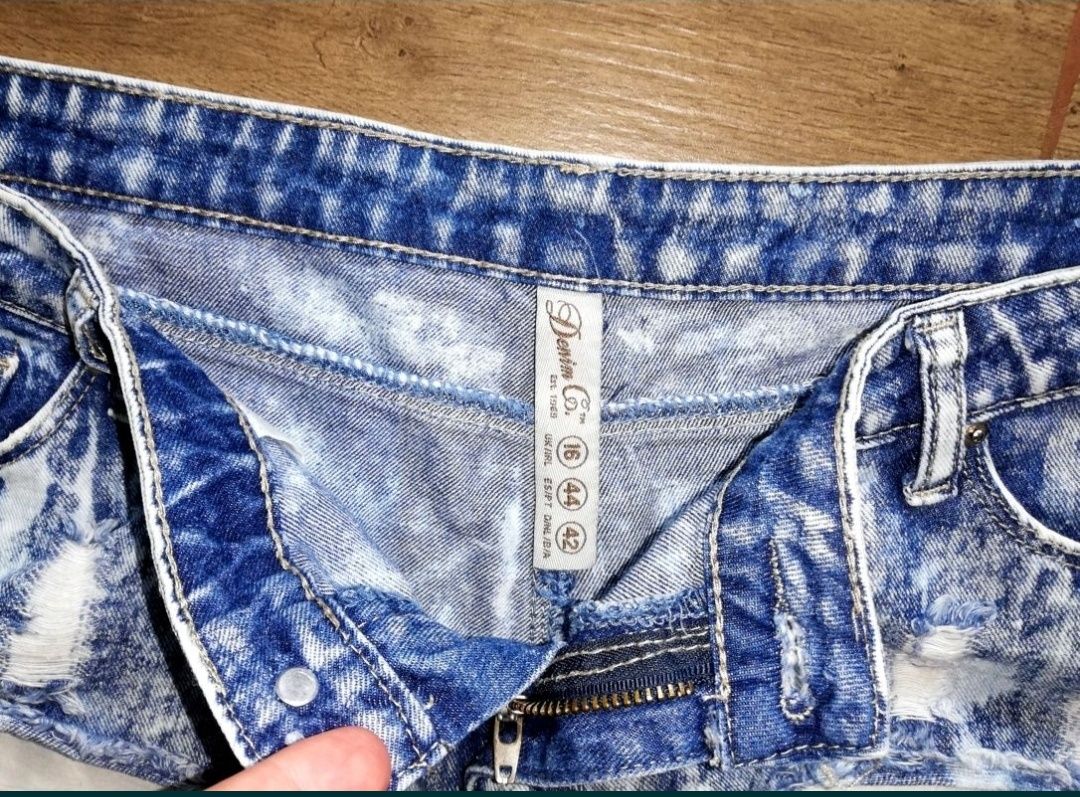 Szorty jeansowe L - XL - XXL krótkie spodenki przecierane fajne